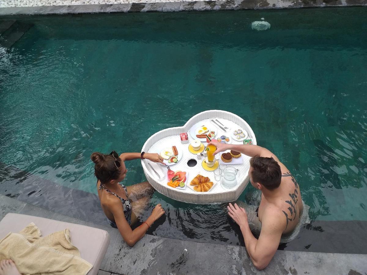 Joglo Villa Bali Penatih エクステリア 写真