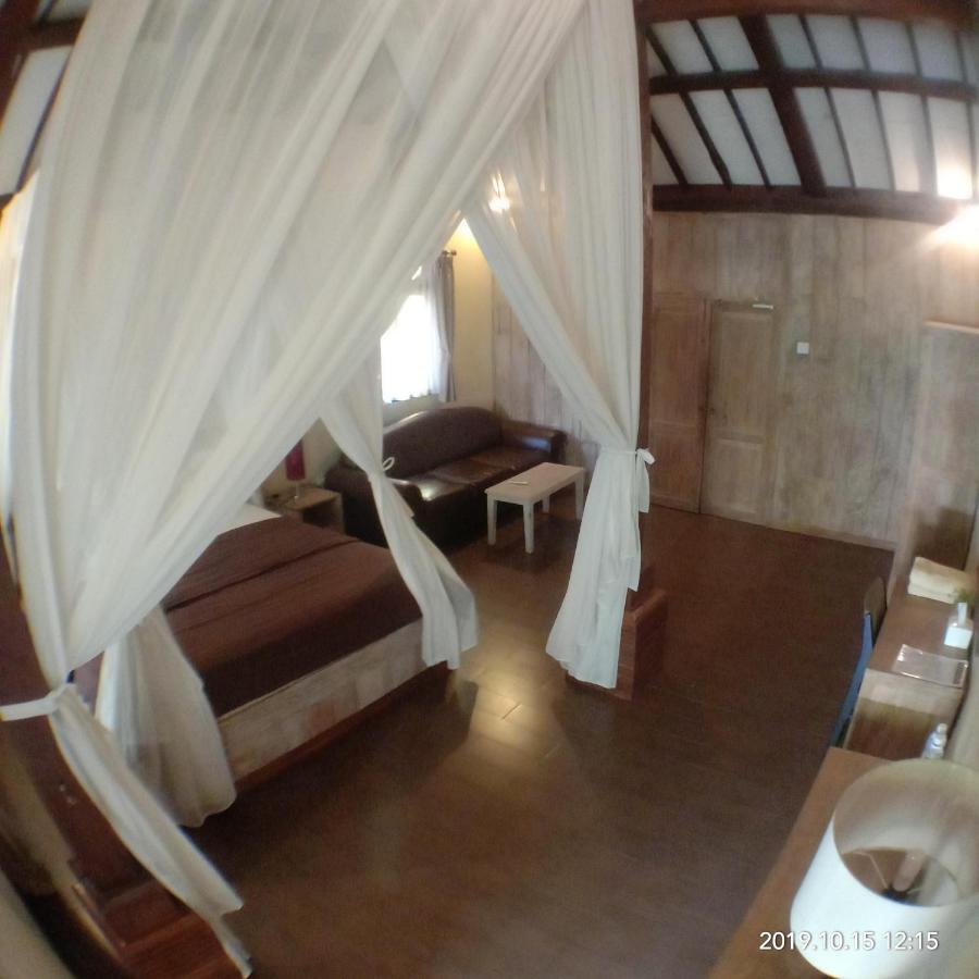 Joglo Villa Bali Penatih エクステリア 写真