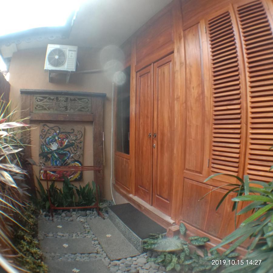 Joglo Villa Bali Penatih エクステリア 写真