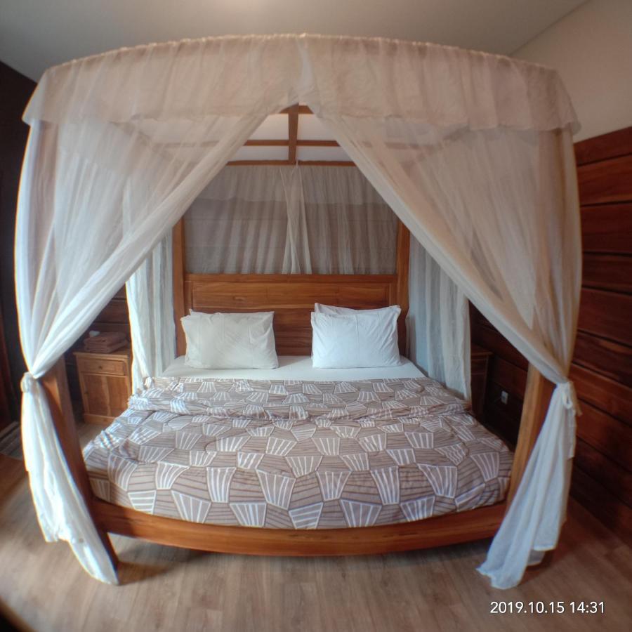 Joglo Villa Bali Penatih エクステリア 写真